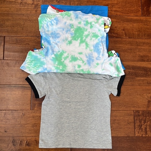 4 Pack Tee Marvel Size 4T - Picture 7 of 7